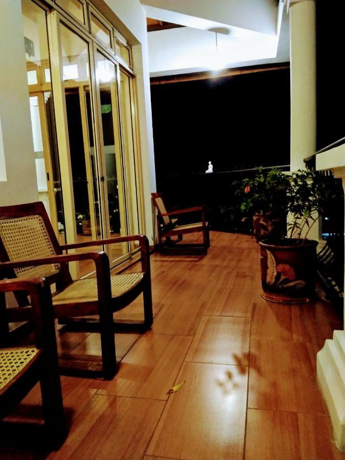 36 Bed & Breakfast Kandy Extérieur photo